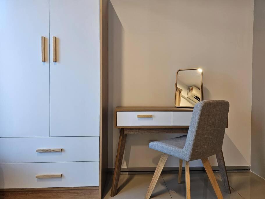 Trefoil Setia City 2Br Shah Alam Exteriör bild